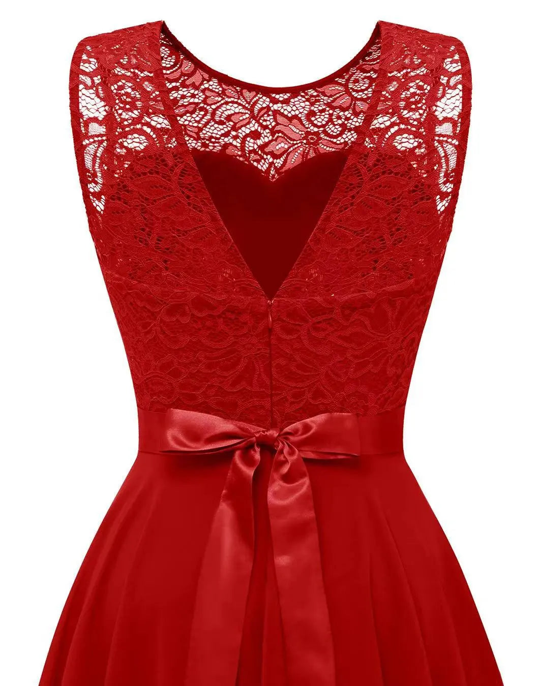 Yinthe – Asymmetrische avondjurk met vloeiende elegantie