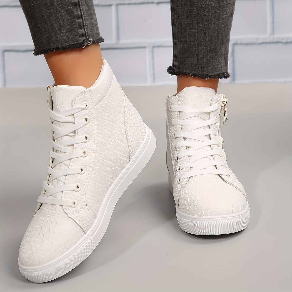 Vexa – Hoge dames sneakers met ritssluiting en urban flair