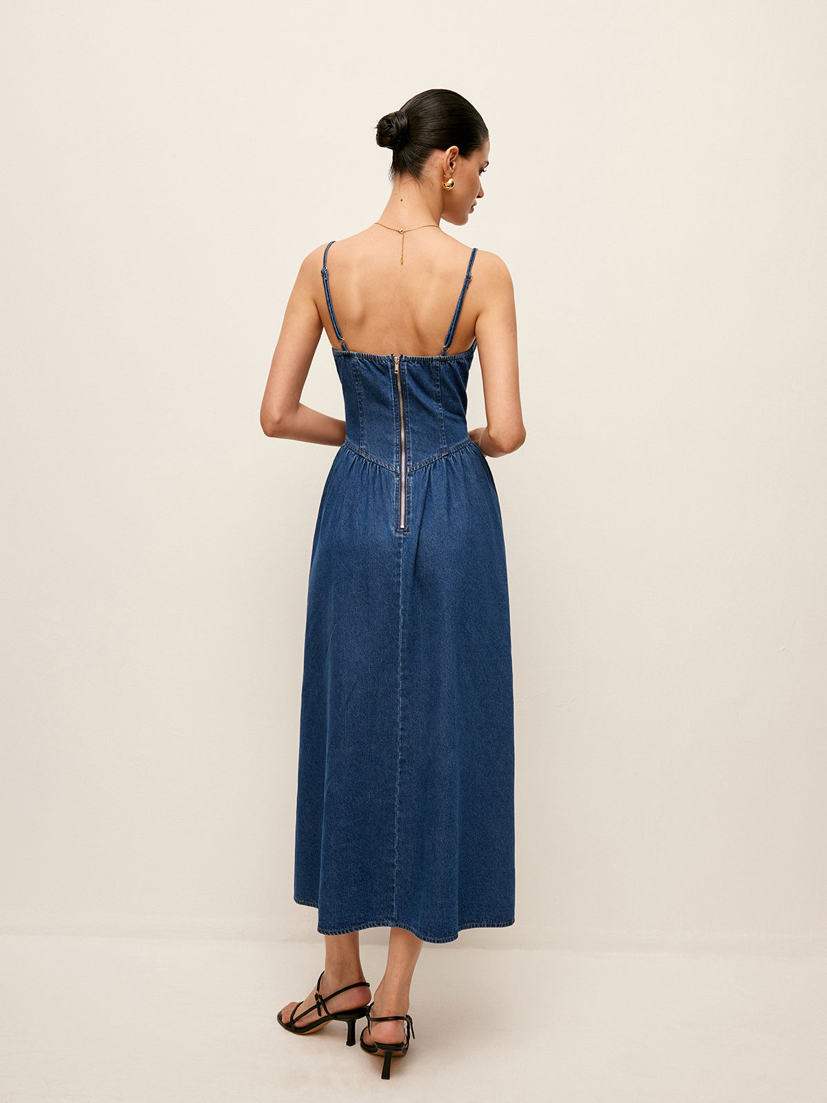 Mara – Denim maxi-jurk met elegante flair