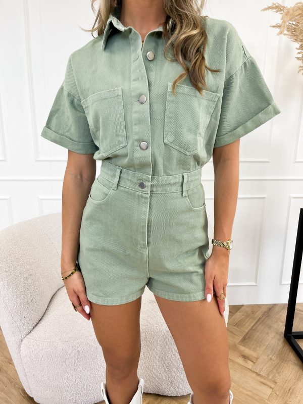 Jiska – Korte denim jumpsuit met speelse charme