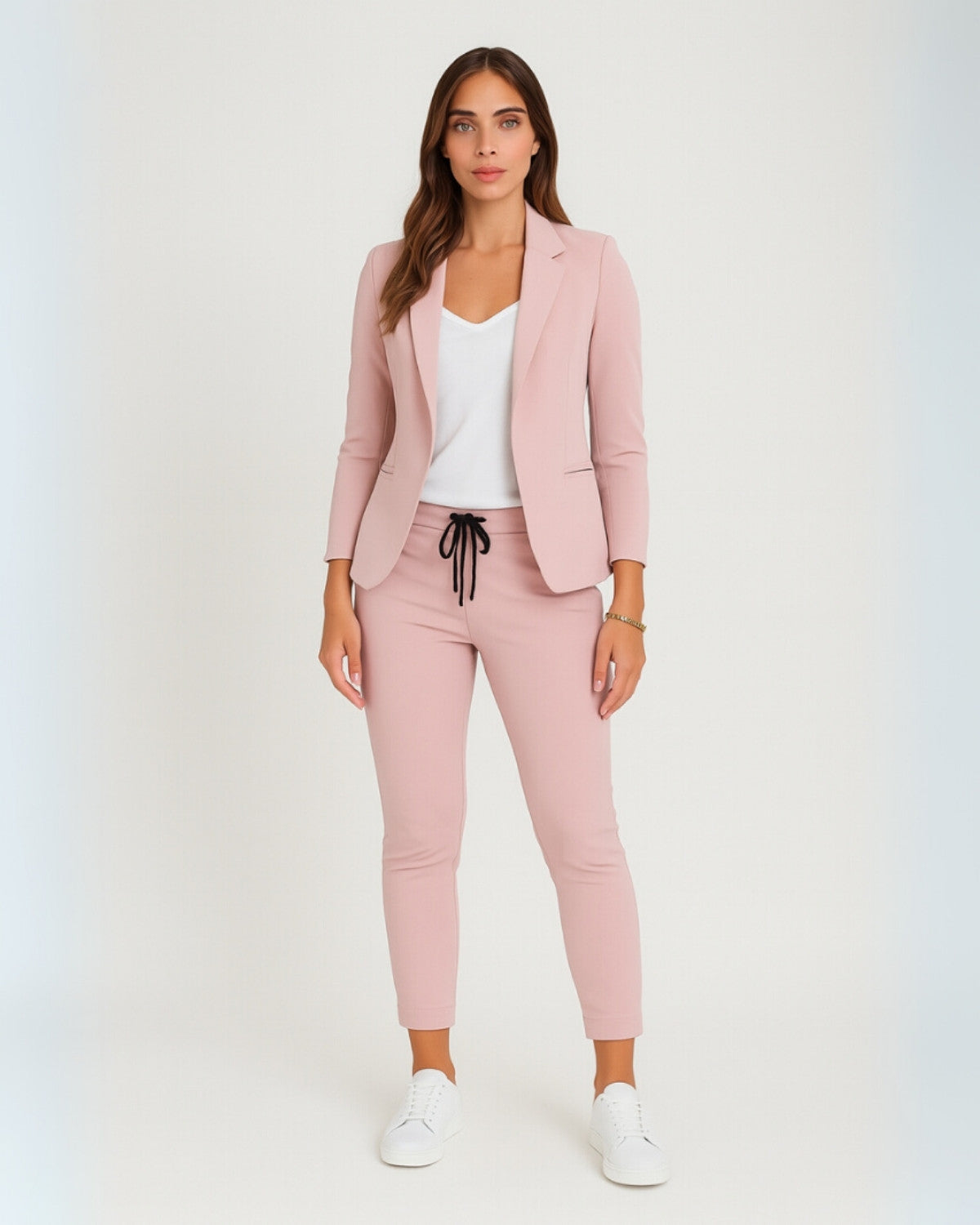 Verena – Broekpak dames met elegante pasvorm
