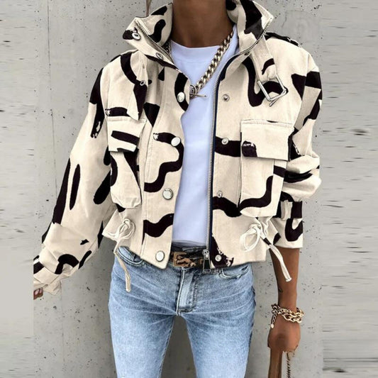 Martje – Cropped bomberjack voor dames met urban edge