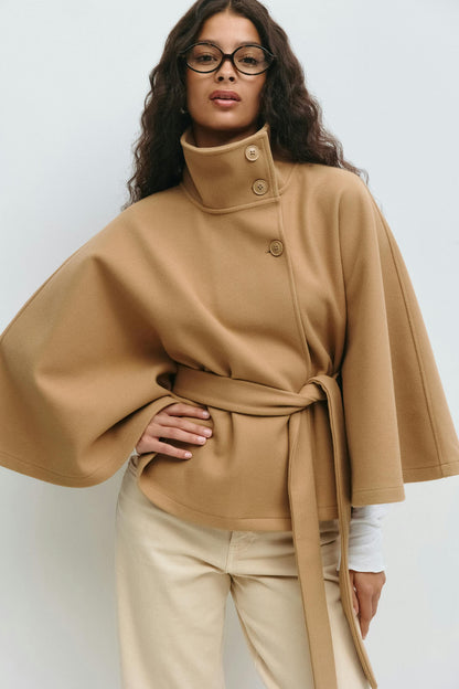 Dames Capejas | Elegante jas met ceintuur en hoge kraag